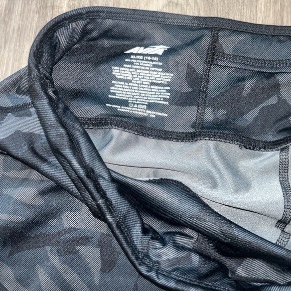 Women’s Extra Large Activewear Workout Leggings - Picture 7 of 10